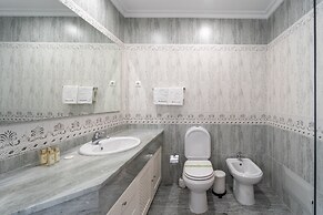 Villa Lemos by HelloVacations