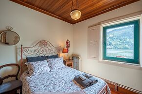 Feel Discovery Casa do Rio Douro Valley