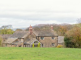 Stag Cottage