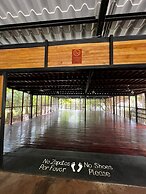 Drift Away Lodge