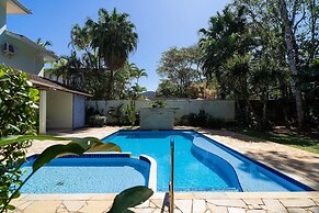 Casa aconchegante Cond. fechado  Juquehy