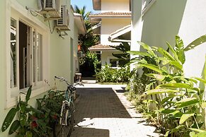 Casa aconchegante Cond. fechado  Juquehy