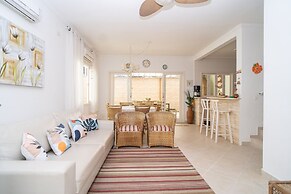 Casa aconchegante Cond. fechado  Juquehy