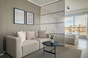 Nido at Recoleta Deco