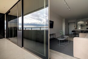 Nido at Recoleta Deco