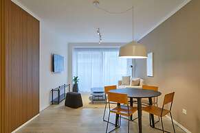 Nido at Recoleta Deco