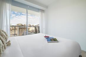 Nido at Recoleta Deco