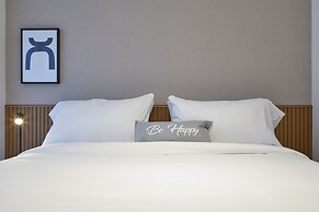 Nido at Recoleta Deco