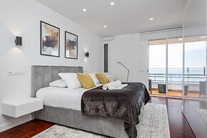 Lido Sunrise Apartment by Homie