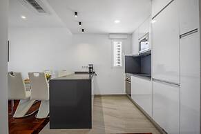 Lido Sunrise Apartment by Homie