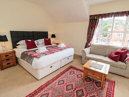 50 West Street Edelweiss