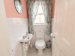 50 West Street Edelweiss