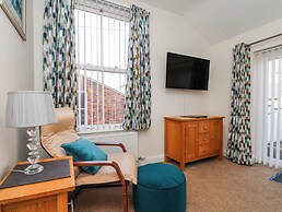 50 West Street Edelweiss