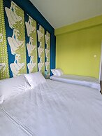 Okeania Seafront Rooms in Kamena Vourla