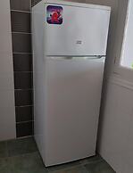 Okeania Seafront Rooms in Kamena Vourla