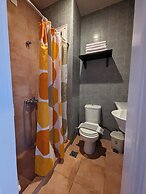 Okeania Seafront Rooms in Kamena Vourla