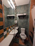 Okeania Seafront Rooms in Kamena Vourla