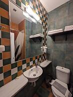 Okeania Seafront Rooms in Kamena Vourla