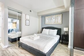 Yorkville Modern 1 Bedroom Suite Toronto