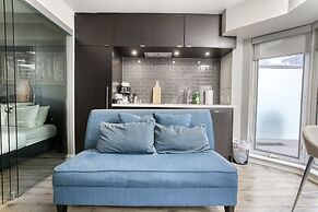 Yorkville Modern 1 Bedroom Suite Toronto