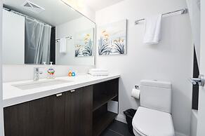 Yorkville Modern 1 Bedroom Suite Toronto