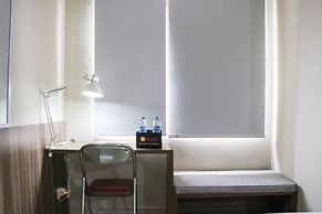 Modern Look And Homey Studio Apartment Gateway Park Lrt City