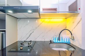 Elegant And Homey Studio Apartment Transpark Juanda Bekasi Timur