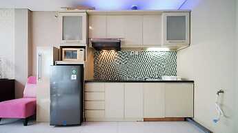 Spacious And Comfy 1Br Apartment Connected To Mall At Aryaduta Residen