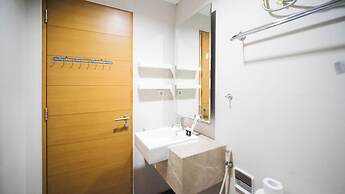 Spacious And Comfy 1Br Apartment Connected To Mall At Aryaduta Residen