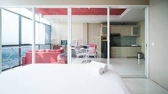 Spacious And Comfy 1Br Apartment Connected To Mall At Aryaduta Residen