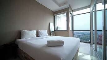 Spacious And Comfy 1Br Apartment Connected To Mall At Aryaduta Residen