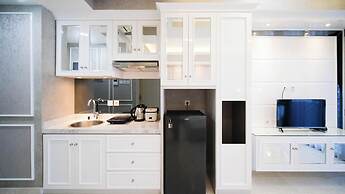 Spacious Studio At La Riz Supermall Mansion Apartment