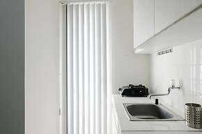 Homey 1Br Apartment With Extra Room At Parahyangan Residence