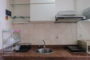 Homey And Cozy Studio Apartment At Dago Suites