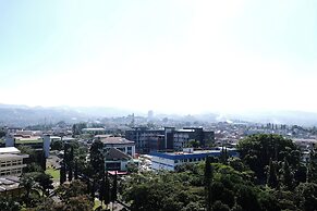 Homey And Cozy Studio Apartment At Dago Suites