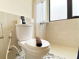 Modern And Homey 2Br At Meikarta Apartment