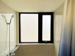 Modern And Homey 2Br At Meikarta Apartment