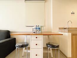 Modern And Homey 2Br At Meikarta Apartment