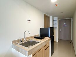 Modern And Homey 2Br At Meikarta Apartment