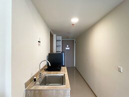 Modern And Homey 2Br At Meikarta Apartment