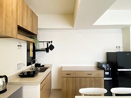 Best Spacious 3Br At Meikarta Apartment