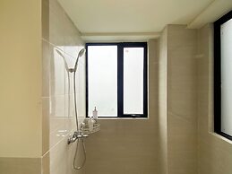 Best Spacious 3Br At Meikarta Apartment