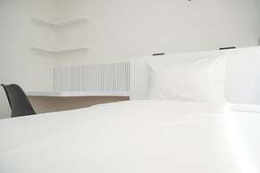 Comfort Stay 2Br At Daan Mogot City Apartment