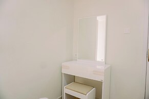 Comfort 1Br With Working Room At Daan Mogot City Apartment