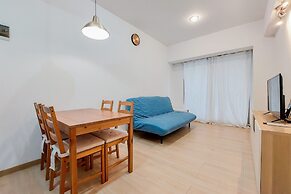 Elegant And Comfortable 2Br M-Town Signature Apartment