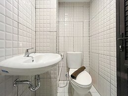 Modern Designed Studio At De Prima Apartment