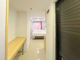 Modern Designed Studio At De Prima Apartment