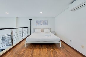 Nice And Fancy Studio Loft At Brooklyn Alam Sutera Apartment