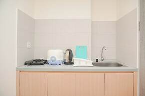 Good Deal And Homey 2Br Osaka Riverview Apartment Without Living Room