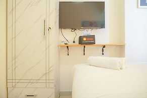 Good Deal And Homey 2Br Osaka Riverview Apartment Without Living Room